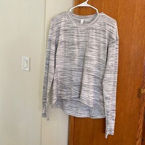Lululemon gray and white extra-large